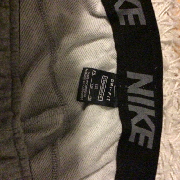 Nike dri fit sweatpants. Xxl. Excellent condition - Picture 3 of 3